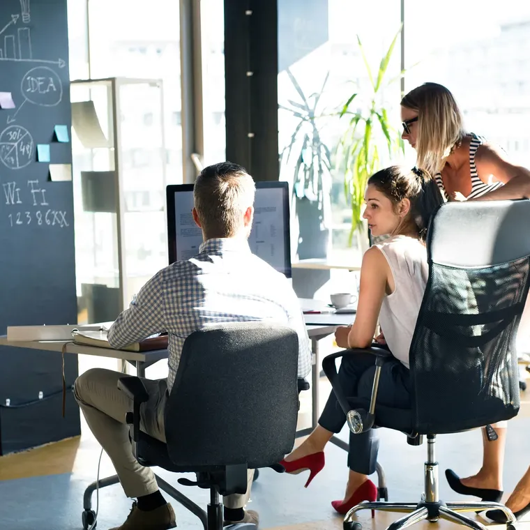 AI 운영 환경 설계 개념 이미지