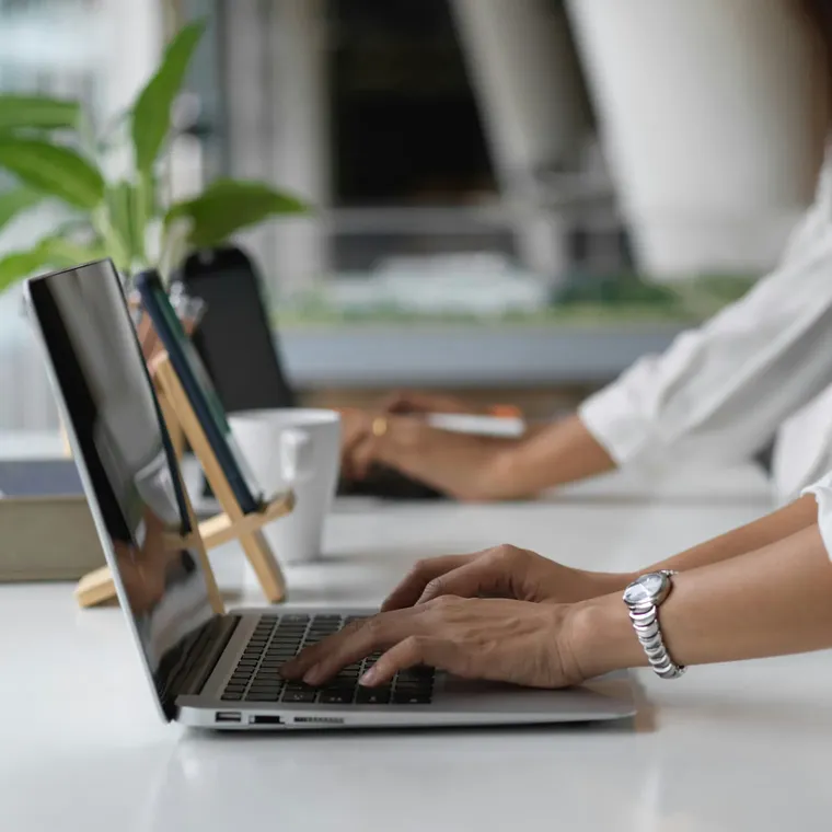 코드 없이 구성되는 시스템 운영 이미지